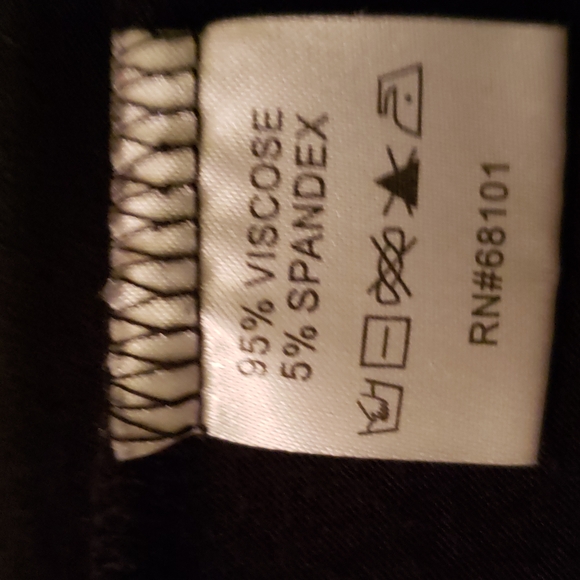 3/$20 Handkerchief hem tunic - Picture 7 of 7